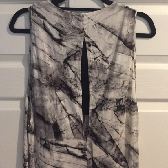 Helmut Lang NWT graphic top - Picture 3 of 4