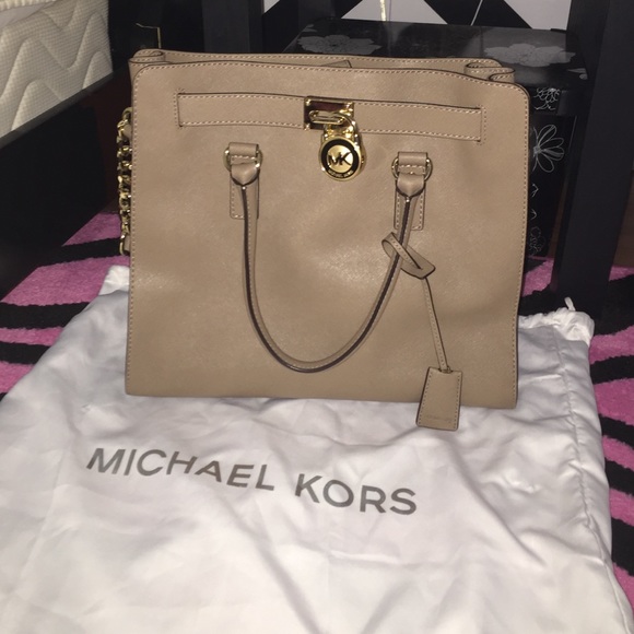 Michael Kors purse