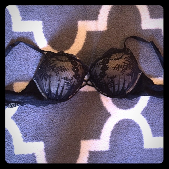 VS miraculous plunge bra 34C perfect condition!