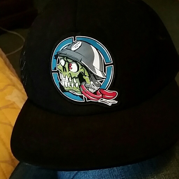 Youth Metal mulisha trucker hat