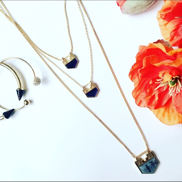 LAST ONE❗️[HP] Grey three stone layered necklace - Picture 3 of 4