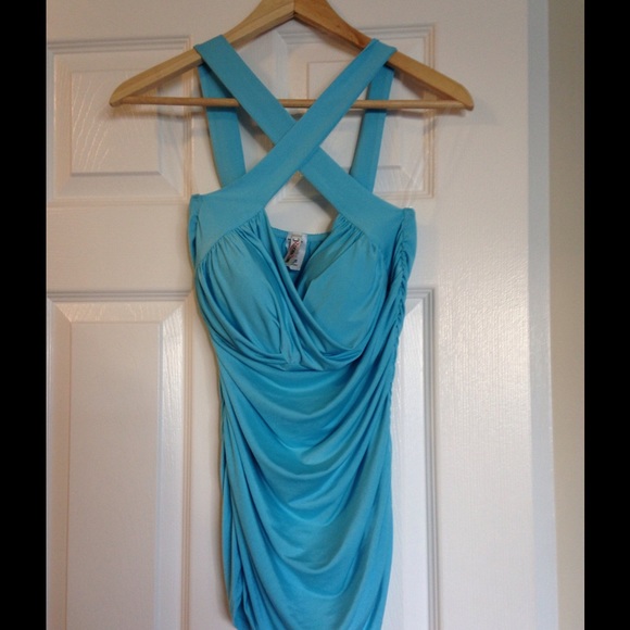 Crisis cross sweetheart pinup top in baby blue