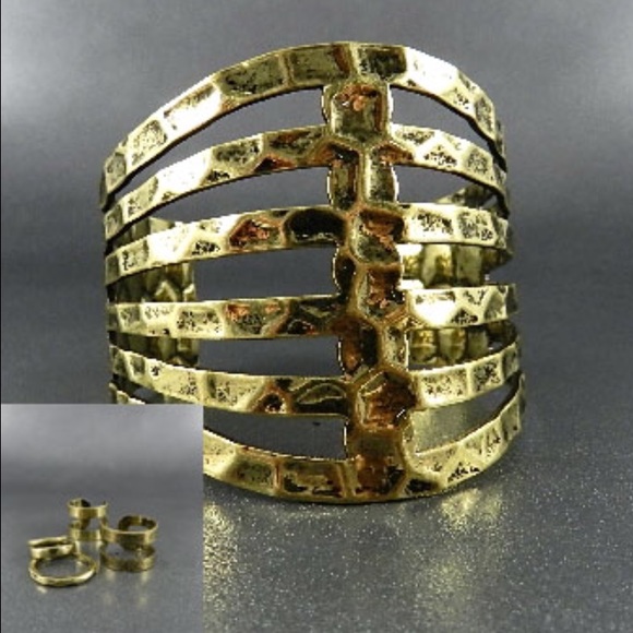 Jewelry - Gold cuff & rings
