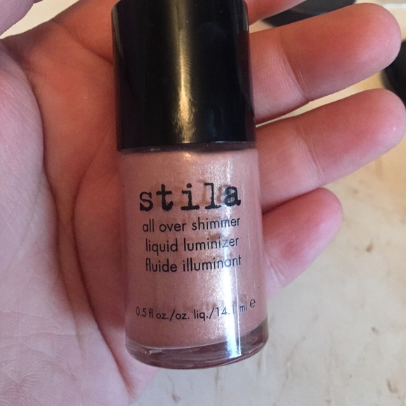 Stila all over shimmer liquid luminizer