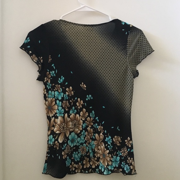 Floral Blouse - Picture 2 of 3