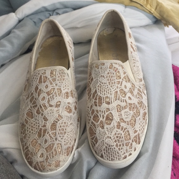 Floral shoes, worn once!