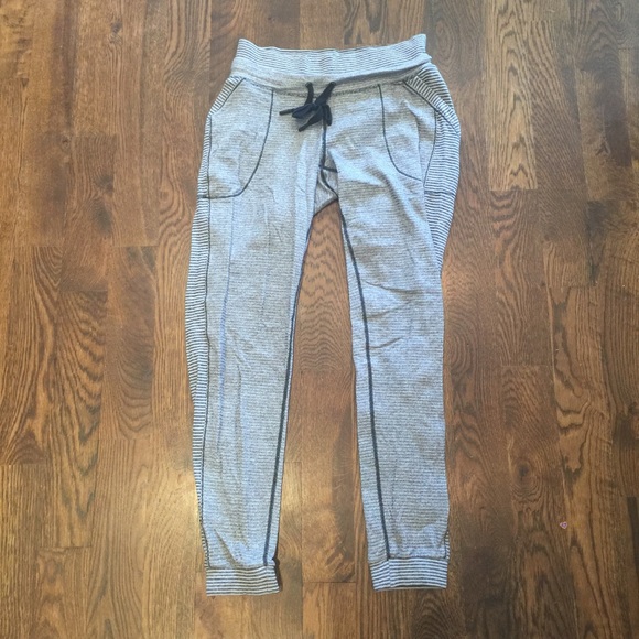Lululemon sweatpants