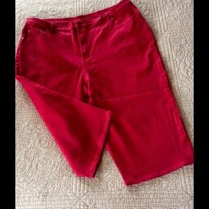 Style & Co. Burgundy Red Stretch Denim Capris