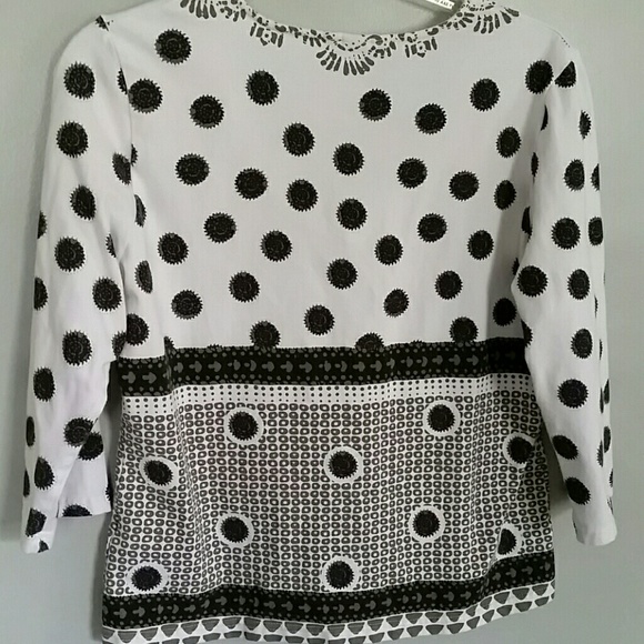 Christopher &Banks Top, 3/4sleeves - Picture 3 of 4