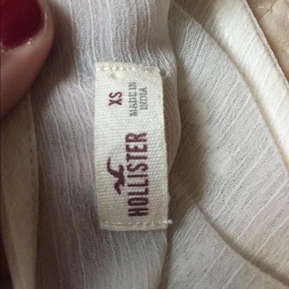 White Hollister tank with beaded boho detailing - Picture 4 of 4