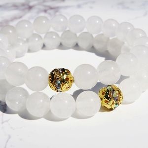 White Jade Beaded Bracelet with Gold Accent Bead