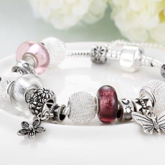Silver Plated and Glass Beads Bracelet