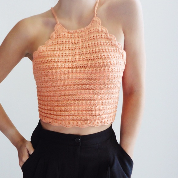 SOLD OUT ✖️ Sydney Crochet Halter Crop Top - Picture 2 of 4