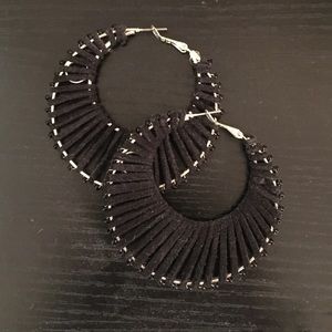 Black velvet hoops