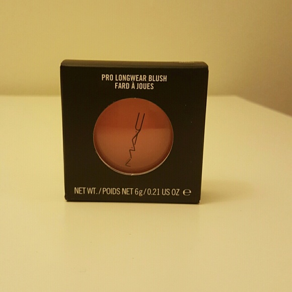 MAC Pro Longwear Blush