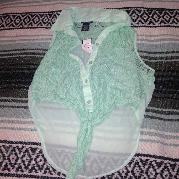 Embroided lace top