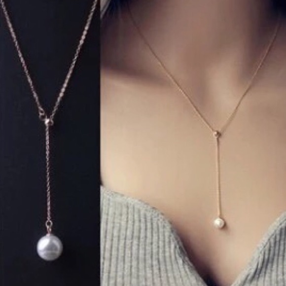 💟Faux Pearl Silver Dangle Necklace💟 - Picture 2 of 2