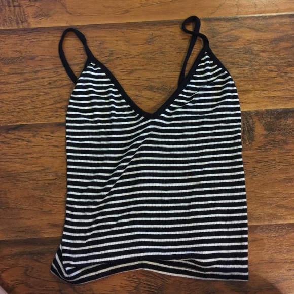 Brandy Melville stopped top