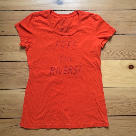 Patagonia tee shirt