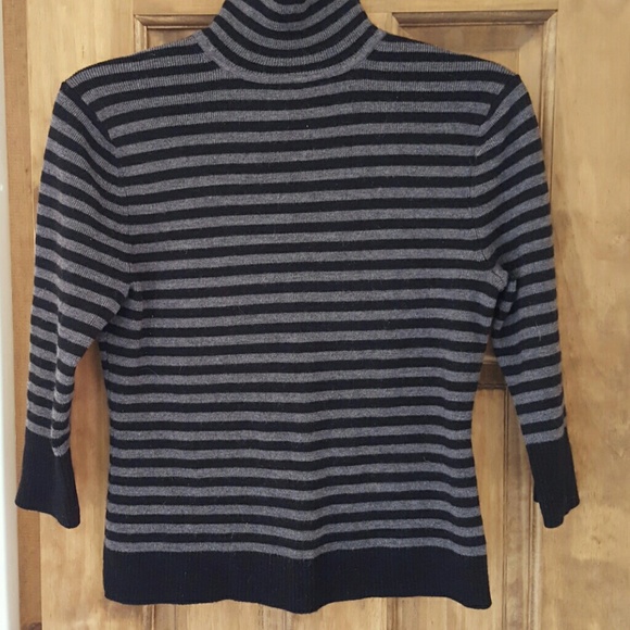Mock turtleneck swester