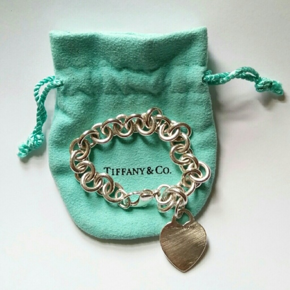 Tiffany and Co Textured Heart Charm Bracelet