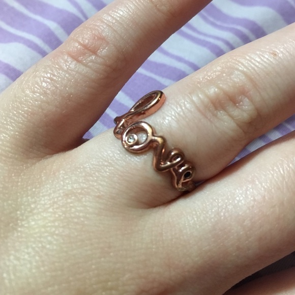 Love ring - Picture 2 of 3