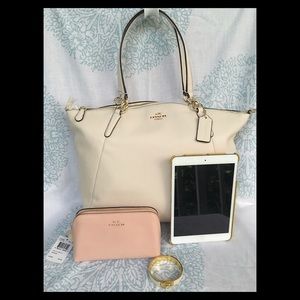 EUC Large Kelsey Satchel in 'Chalk' on sale 😍