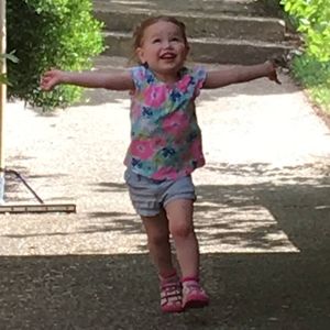 Meet your Posher, Debra dian