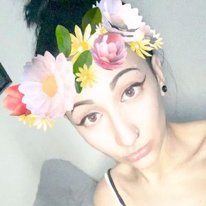 Meet your Posher, Brahna