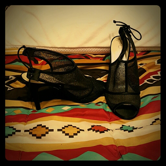 Caparros shoe