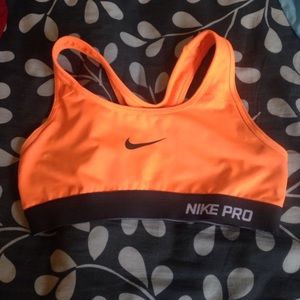 Padded Nike Pro Sports Bra