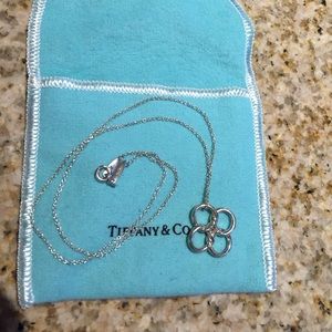 Tiffanys Quadrifoglio Pendant