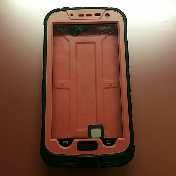 Galaxy note phone cases/external battery charger. - Picture 3 of 4
