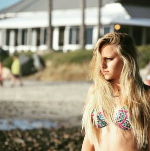 Meet your Posher, Alison