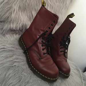 Dr Martens Cherry Red 1490 Smooth