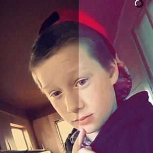 Meet your Posher, Jewell