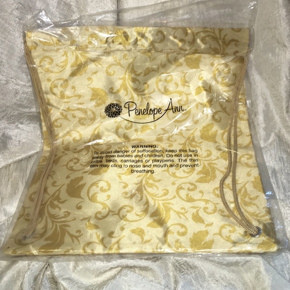 Penelope Ann Draw String Bag