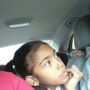 Meet your Posher, Maya