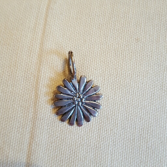 Retired Silpada Sterling Daisy Charm