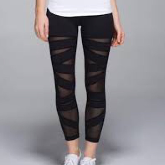 Lululemon Athletica Laser Cut Yoga Pants
