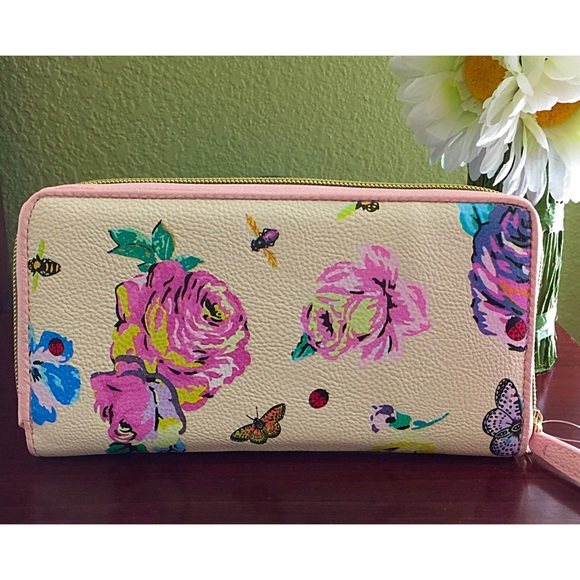 Betsey Johnson zip around - Picture 2 of 4