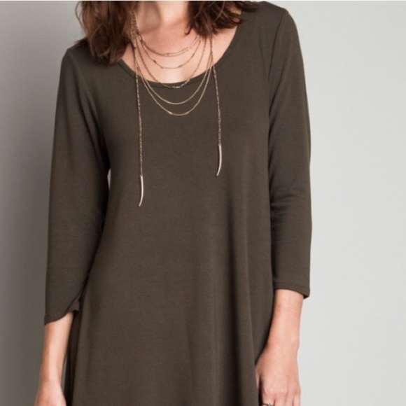 High-Low Dress - Picture 3 of 4