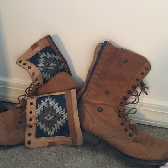 Steve Madden distressed Combat Boots