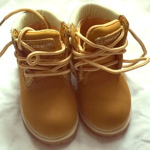 Toddler USPA timberland boots