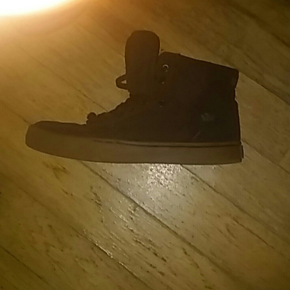 Supra vaider black gum