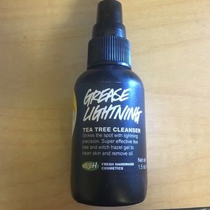 LUSH Grease Lightning (Tea Tree Cleanser)