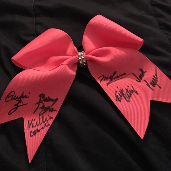 Autographed Cheer Bow!