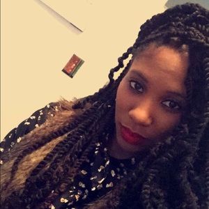 Meet your Posher, Jennifer