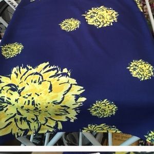 Cassie skirt closet clean out sale 🎉