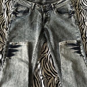 Jagthug pants-Philippines famous brand